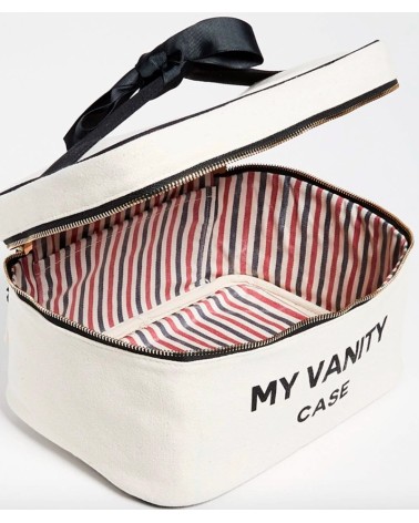 My Vanity Case, valkoinen kosmetiikkalaukku