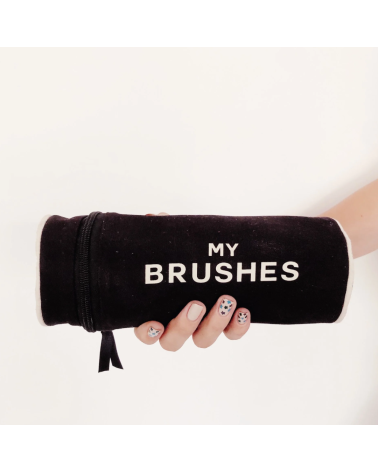 My Brushes säilytyskotelo meikkisiveltimille tai hiusharjoille
